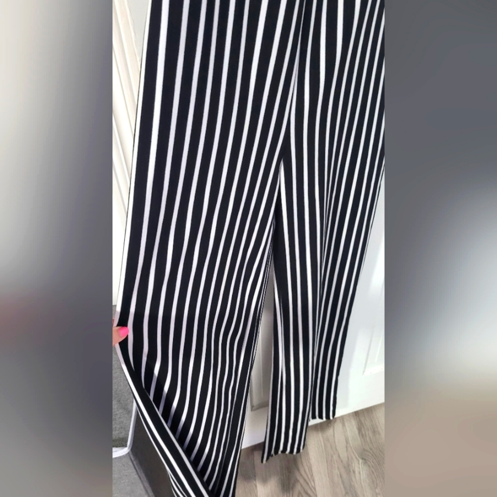 Jumpsuit - Picture 3 of 5